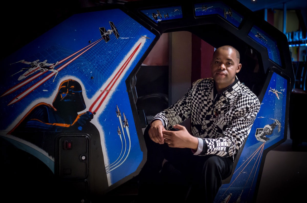 Jonathan Thompson Star Wars Arcade Machine